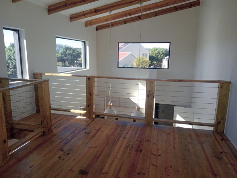 4 Bedroom Property for Sale in Aston Bay Eastern Cape